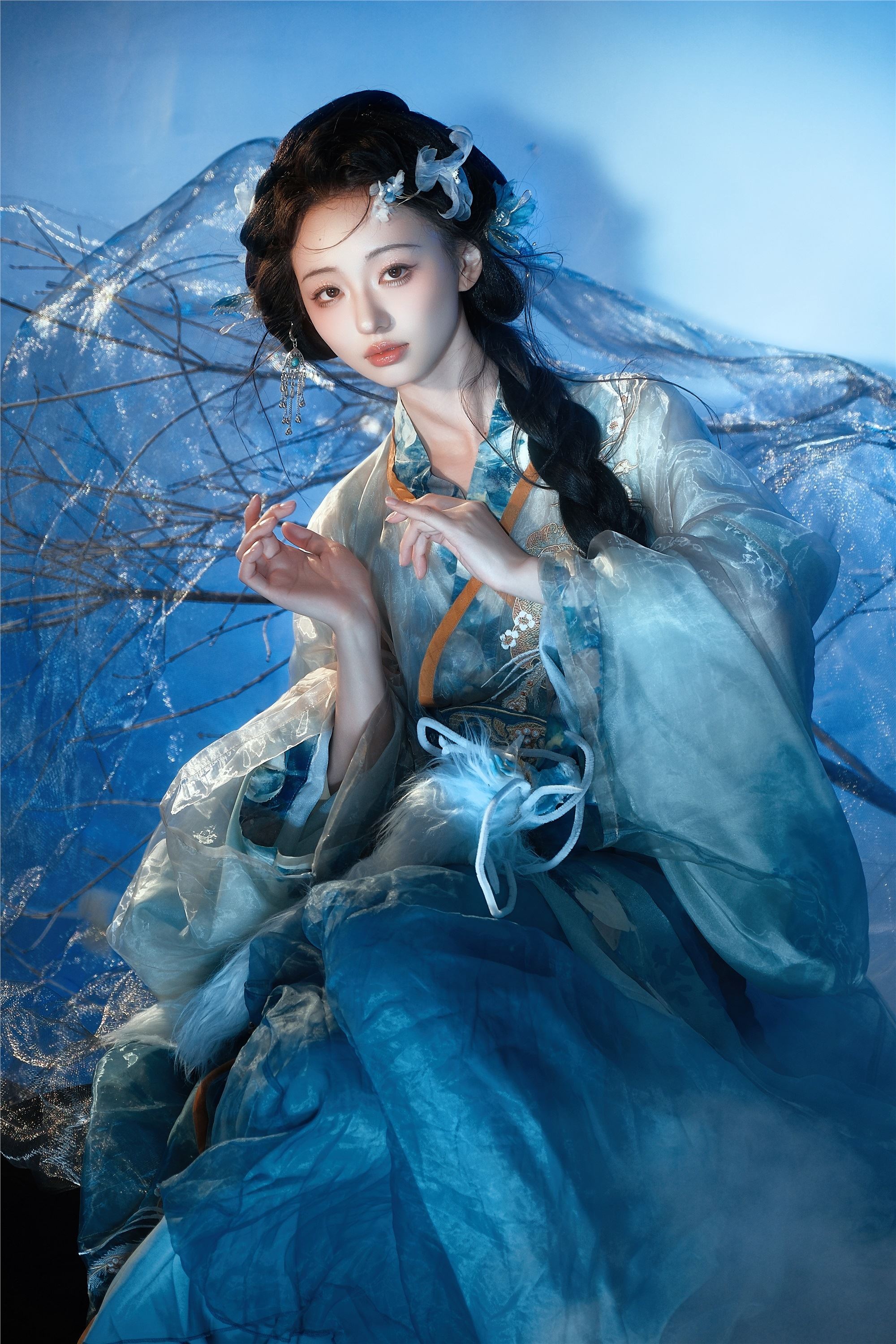 YITUYU艺图语 2025.01.02 蓝龙 小羊爱干饭